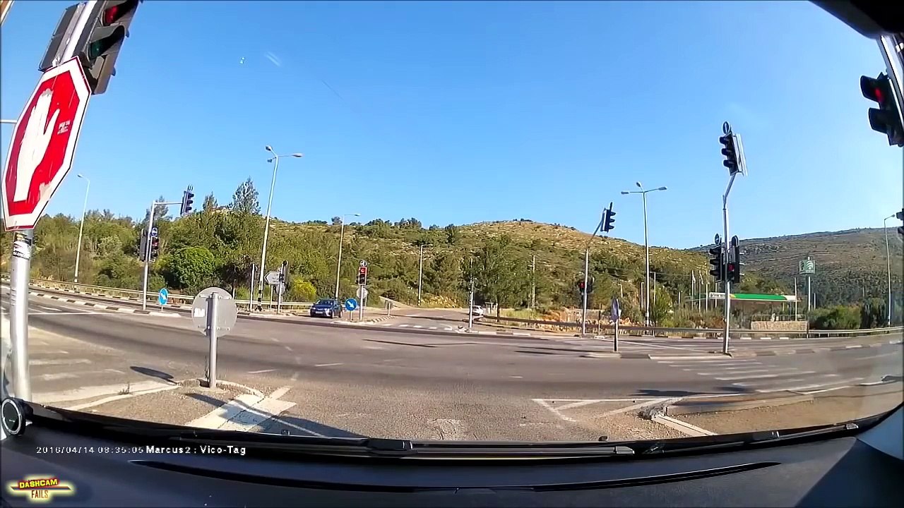 Dashcam Fails Compilation march 2016