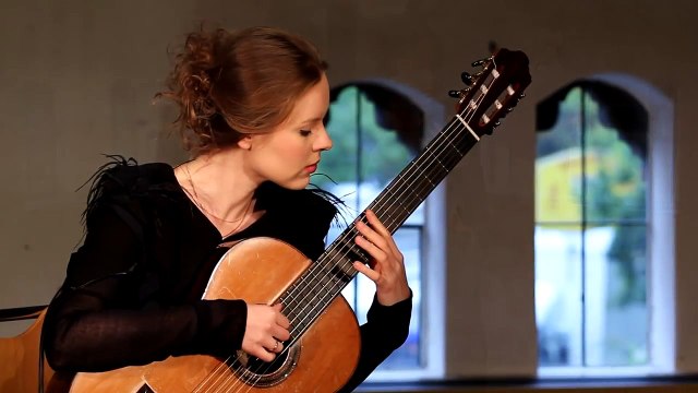 Tarrega - Capricho Arabe - performed by Tatyana Ryzhkova
