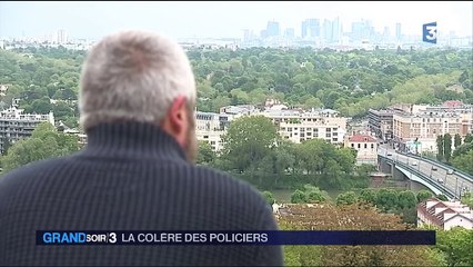 Fatigués et en colère, les policiers manifestent