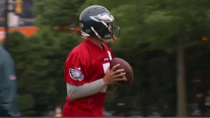 Analyzing Michael Bennett's comments on Sam Bradford