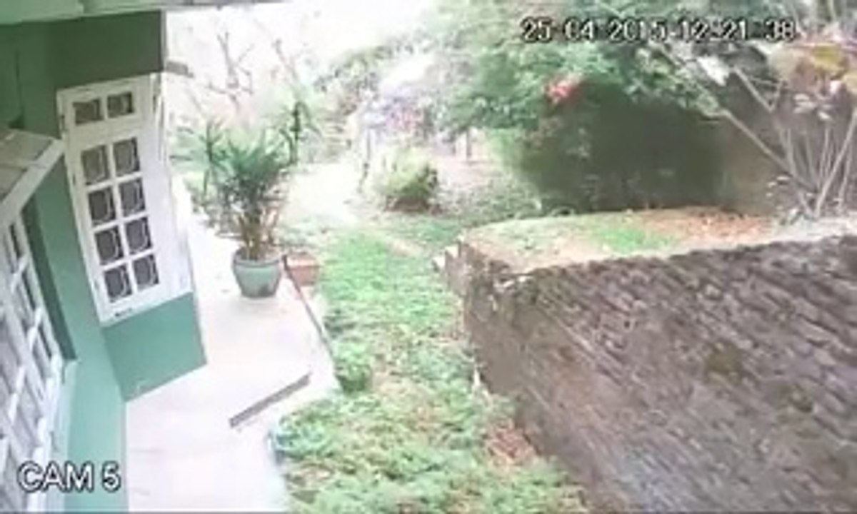 CCTV Footage of Intensity of Nepal Earthquake 25-04-2015