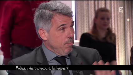 Police : de l'amour à la haine ? - Ce soir (ou jamais !) - 13/05/16 (5/7)