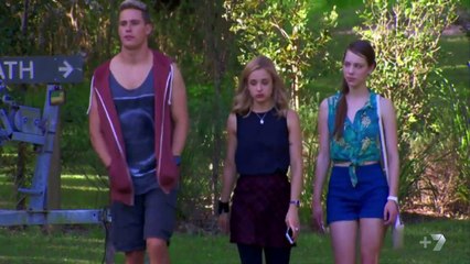 Home and Away | e 6427 | 18th May 2016 (  )