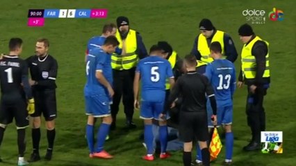 Goalkeeper fighting with a fan during a football game 17.05.2016