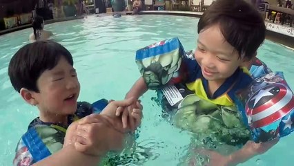 Family Fun Swim at Lawrence Welk Resort Water Slide and Underwater Film | Liam and Taylor's Corner