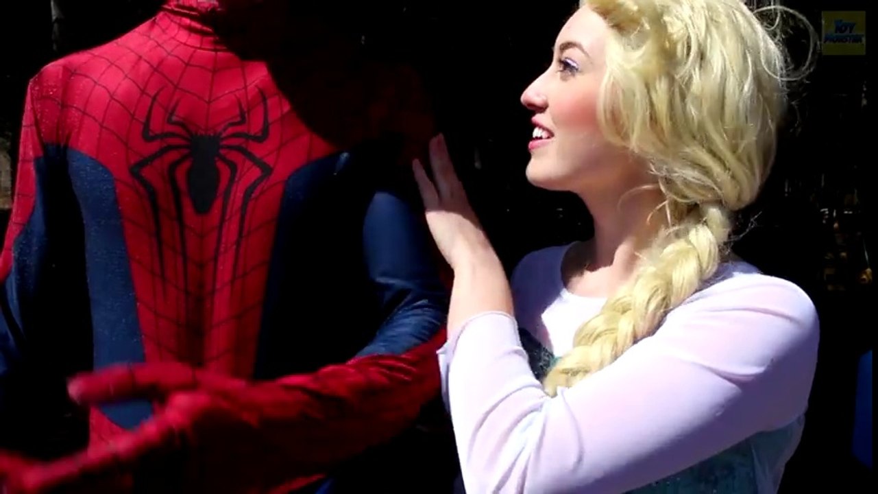 Spiderman is Kidnapped By Rapunzel! w- Frozen Elsa & Anna, Pink Spidergirl Joker & Elsa Kidnapped -)