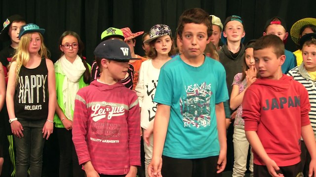 Camion des mots - Classe de CM1/CM2 École Saint-Joseph de Saint-Martin-de-Valamas (07)