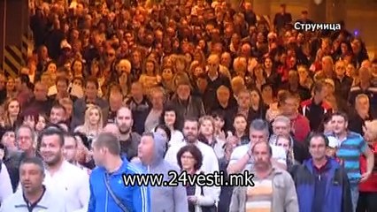 KOLAZ PROTESTI SARENA REVOLUCIJA 18 5