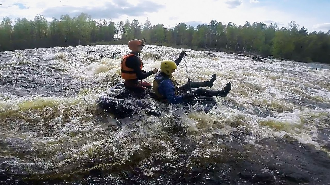 GoPro: Whitewater mattressing
