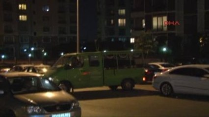 Pendik'te Evde Ölü Bulunan Anne-Oğulun Cenazesi Morga Kaldırıldı