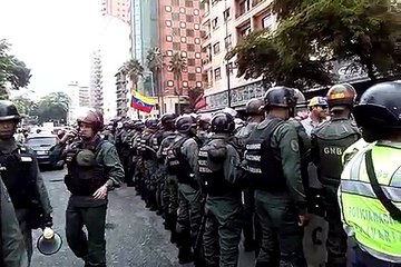 Despliegue de la GNB no amedrentó al pueblo en calle