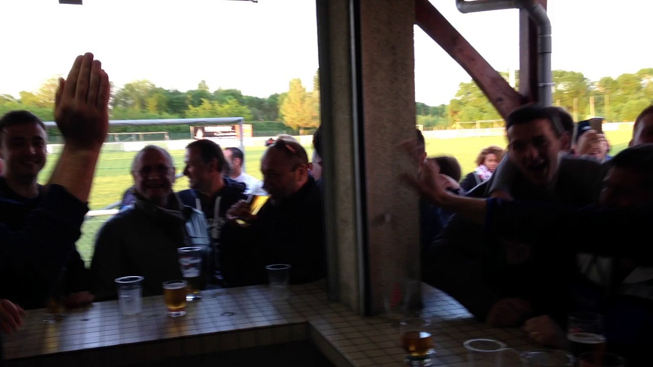 AMBIANCE A LA BUVETTE POUR FÊTER LA MONTÉE !!