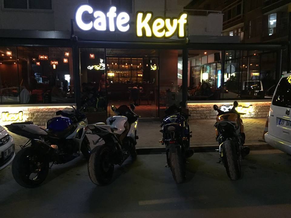 Bir Yanım Mersin / İlkay Akkaya