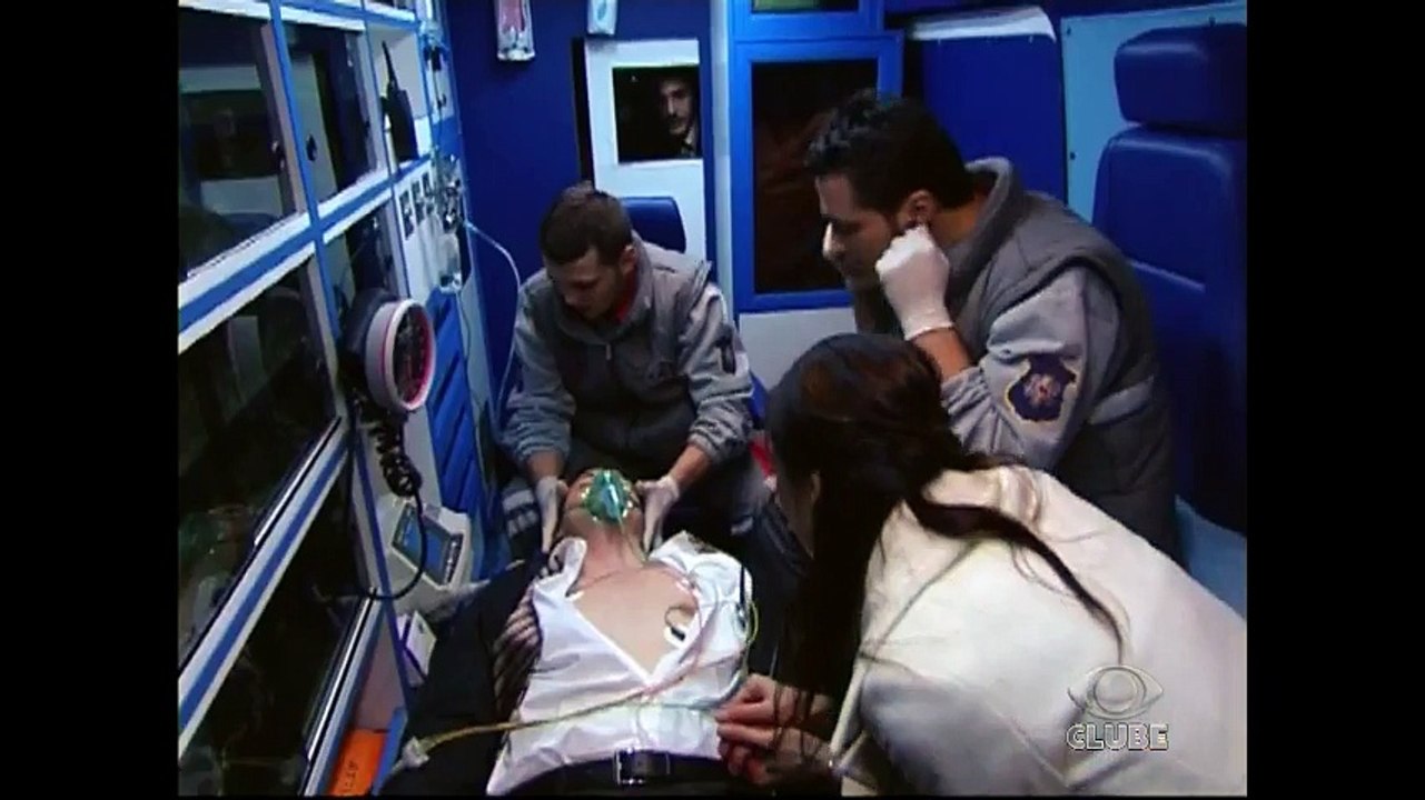 SILA PRISIONEIRA DO AMOR 18-05-2016 Capítulo 44 Parte 1/3 [Sem Cortes]