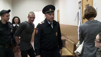 Moscou: ouverture du procès de l'artiste Piotr Pavlenski