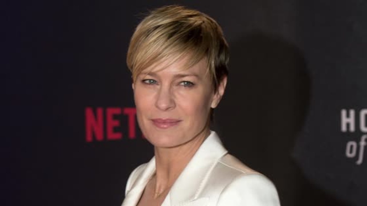 Robin Wright verlangte gleiche Gehälter für 'House of Cards'