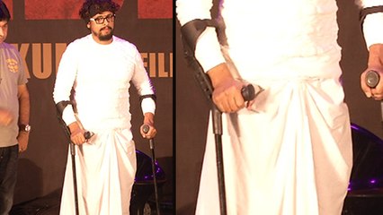 SHOCKING ! Injured Sonu Nigam's First Appearance After Knee Surgery | Sarbjit Music Concert