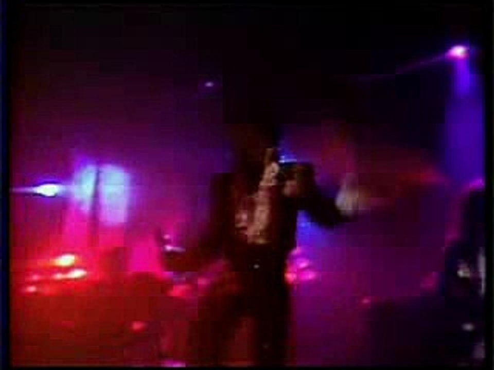 Irresistible Bitch - Live.