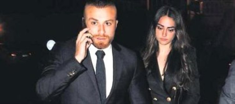 Gökhan Töre ve Esra Bilgiç Aşklarını Herkese İlan Etti