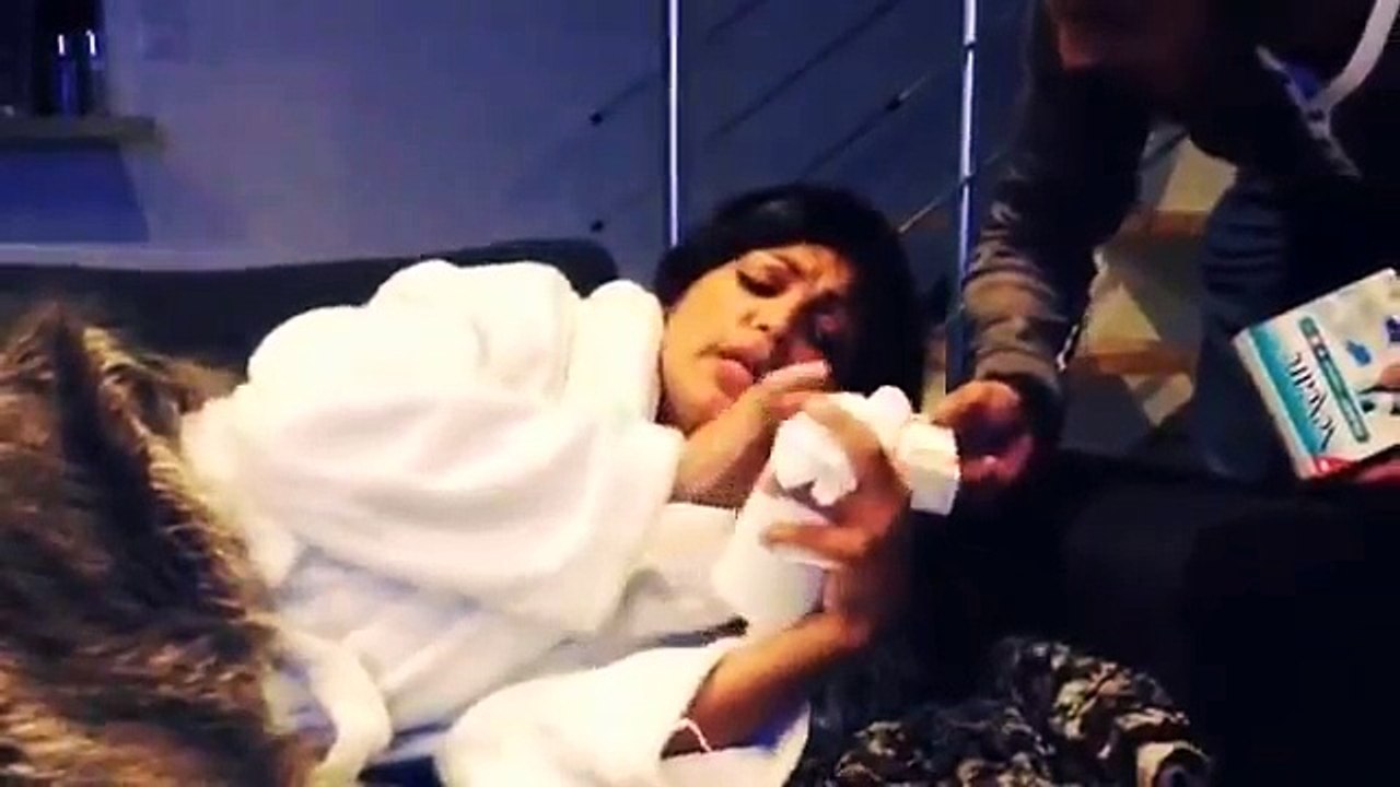 Quand une femme tombe malade Vs Quand un homme tombe malade..