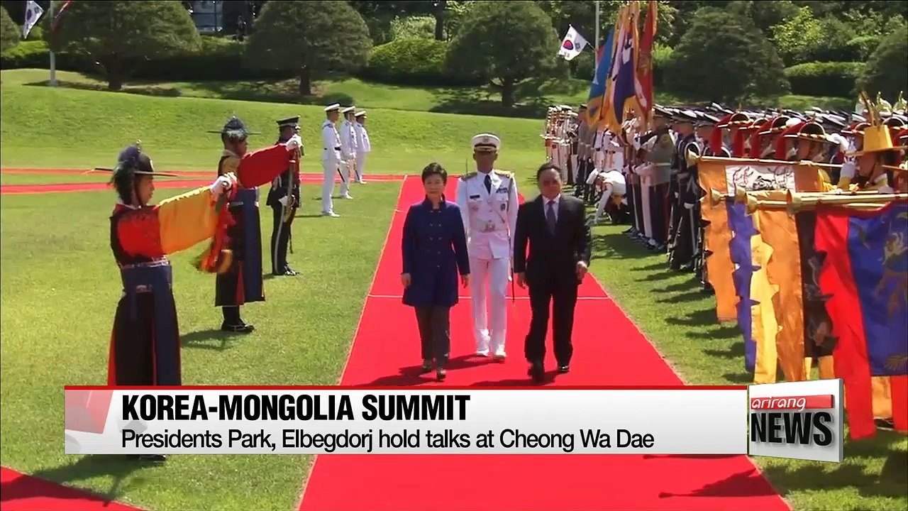 Korea, Mongolia agree to expand flights, economic cooperation at summit