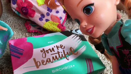 Disney's Frozen funny Make Up! Elsa & Anna Toddler Dolls Get Messy Coloring Faces w- Funny Make-up Naiah