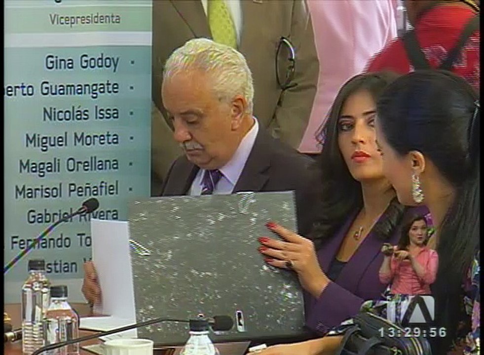 Correa emprende una campaña en contra de los paraísos fiscales