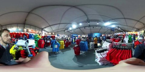 Visitez la fan zone de Paris en 360 degrés