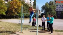 People Are Awesome Street Workout & Calisthenics Girls Edition 2015