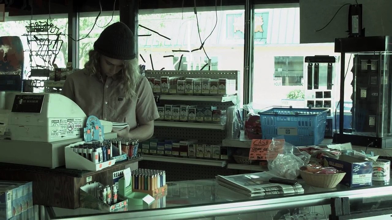 No Country for Old Men - Coin Toss Scene