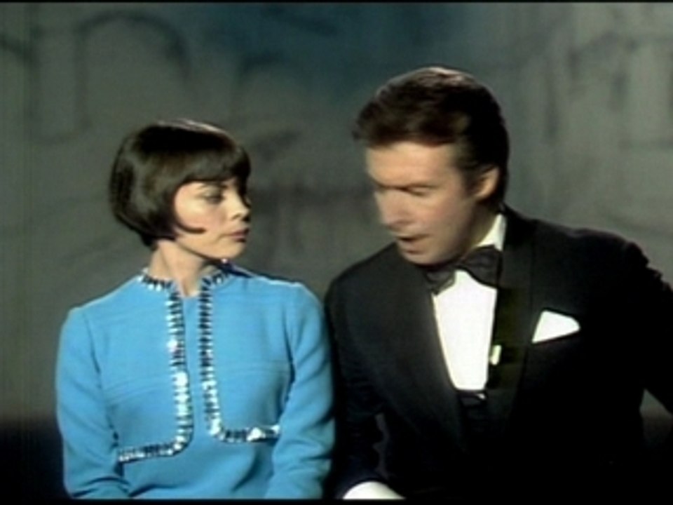 Hassan der Hof-Hund with Peter Alexander