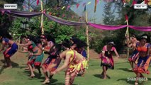 Piya Tu Ab To Aaja - Helen - Caravan - Asha Bhosle - R D Burman - Hindi Item Songs