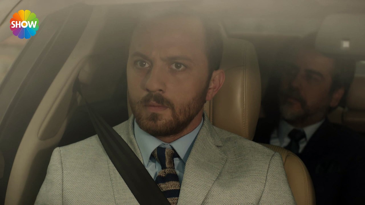 Oyunbozan 5. Bölüm- SERHAT TUTUMLUER SAHNESI 13