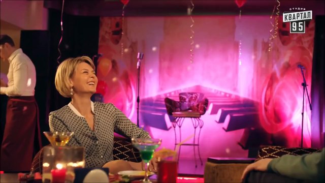 Юлия меньшова фото. Никитин и меньшова в фильме между нами девочками. Наталья бучинская бегут года. Александр никитин и юлия меньшова в фильме. Между нами девочками песня левандовского.