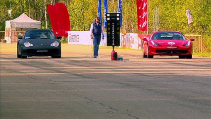 Ferrari 458 Italia vs Porsche 911 Turbo S PDK
