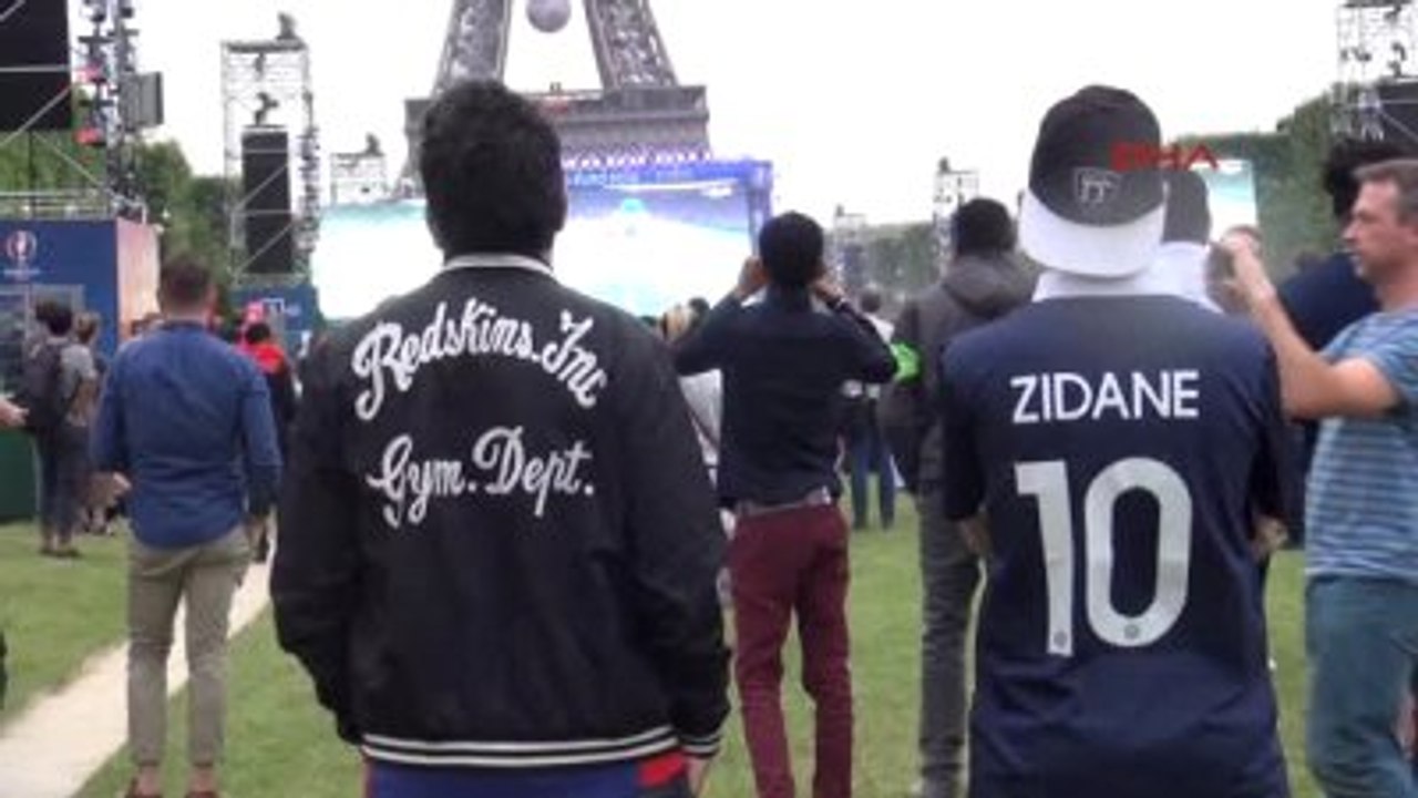 Fan Zone İlk Taraftarlarını Ağırladı