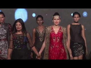 Waluscha Walks For Kanchan Kulkarni At India Beach Fashion Week 2016