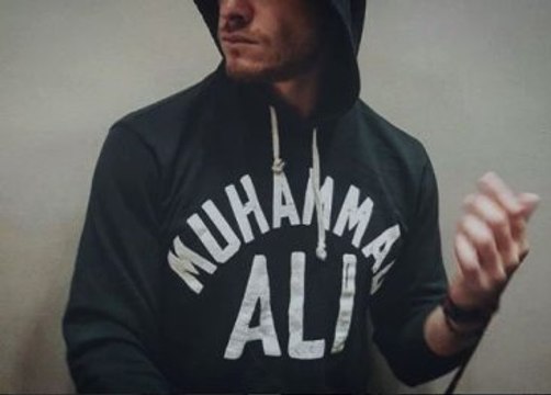 Kerem Bursin'in Muhammed Ali Paylaşımı Duygulandırdı