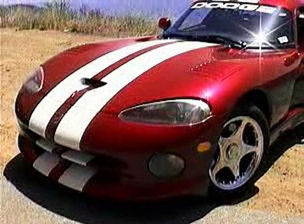 Ferrari F355 Vs. Dodge Viper GTS