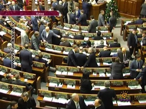 Бюджет-2014 и более 27 изменений и поправок в законы Украины - как работали депутаты 16 января