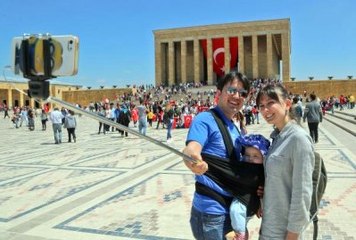 Kılıçdaroğlu, Anıtkabir'e Yürüdü