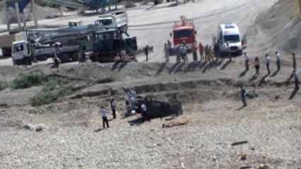 Trafik Kazası: 2 Ölü, 3 Yaralı