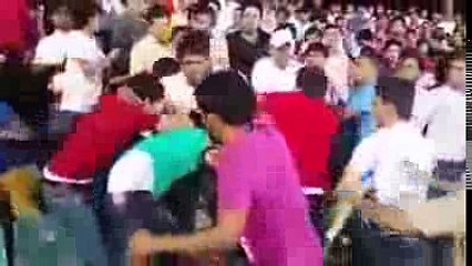 Fight in IPL match   Public Fight for Seats