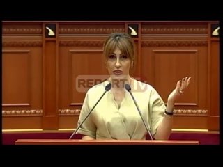 Report TV - Replika Bregu-Harito për skandalin seksual, kujtohet edhe Ylli Pango