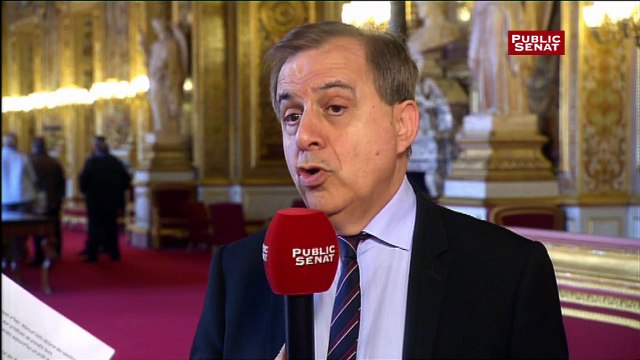 Voiture de police brûlée: Ce sont des actes terroristes pour Roger Karoutchi