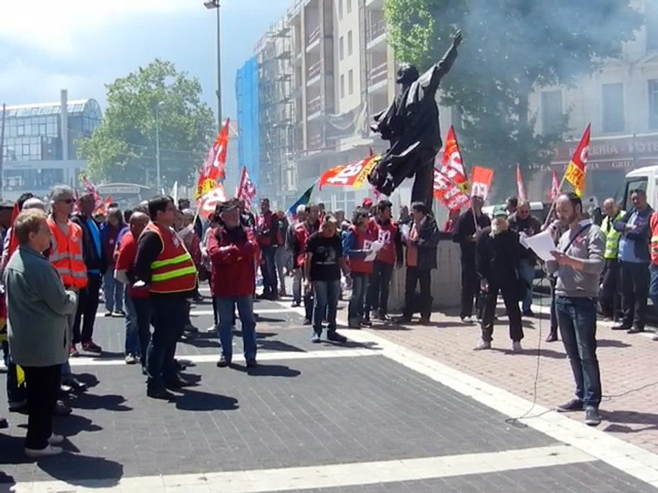 RASSEMBLEMENT UNITAIRE GARE DE VALENCE