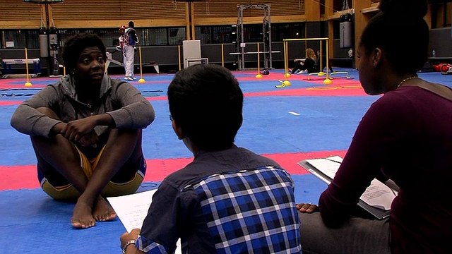 Interview de Gwladys Epangue par les deux élèves du collège Politzer de la Courneuve (93)