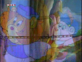 A Gumimacik Az Első Varázsige