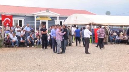 AK Parti Genel Başkan Adayı Yıldırım'dan Dürümlü'ye Taziye Ziyareti