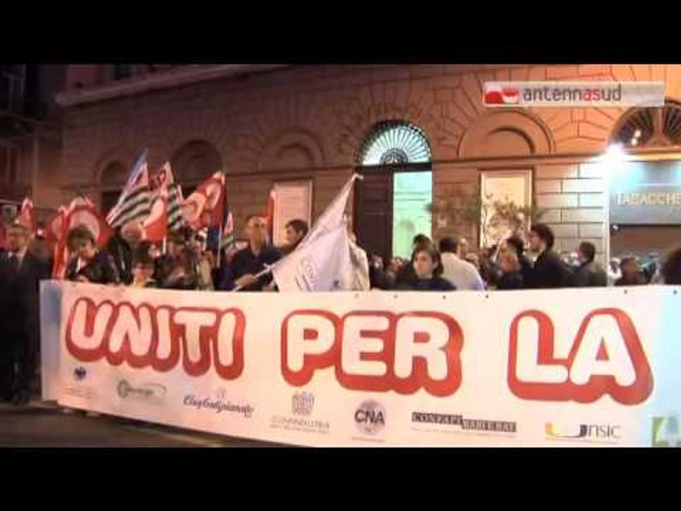 Tg Antenna Sud - Minacce al sindaco Decaro, Emiliano:"Non andranno lontano"